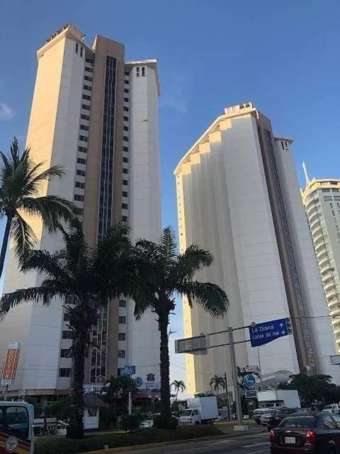 Suite En Torres Gemelas A Pie De Playa 611 Acapulco Luaran gambar